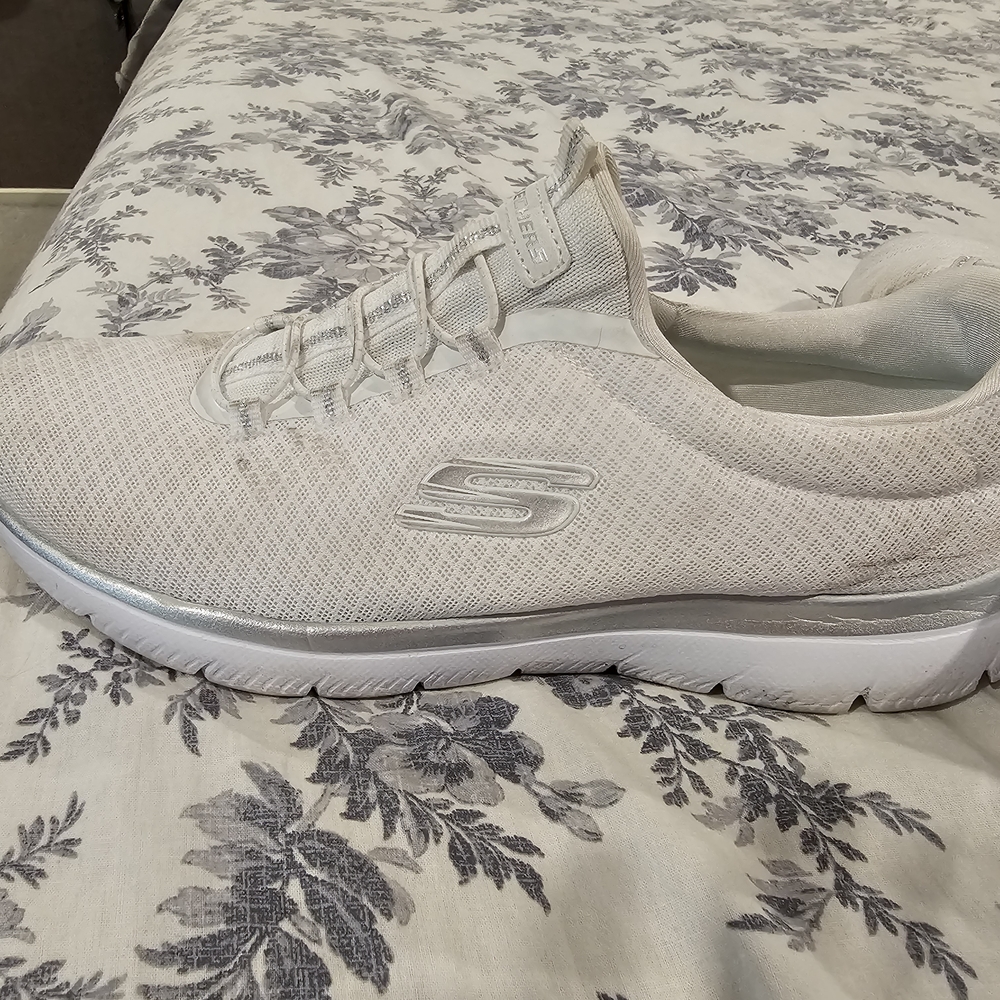 Skechers White Athletic Sneakers